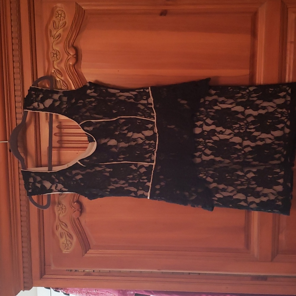 Lace dress